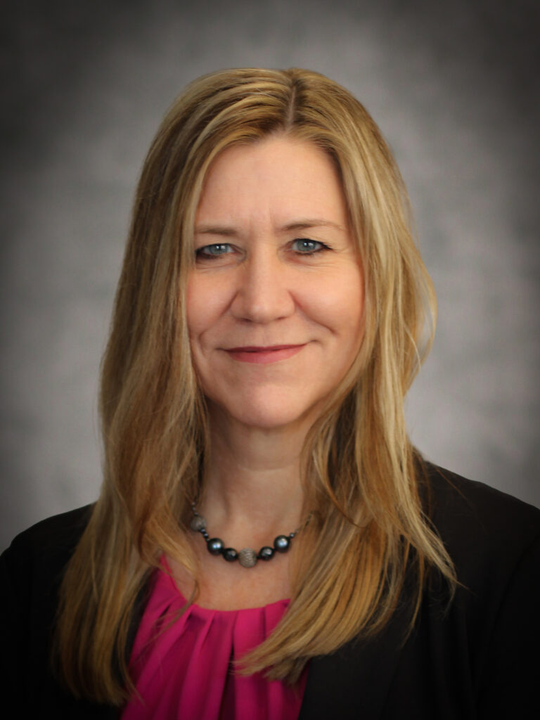 ROBYN MUIR PROFILE ON CRAZYENGINEERS visual data 8